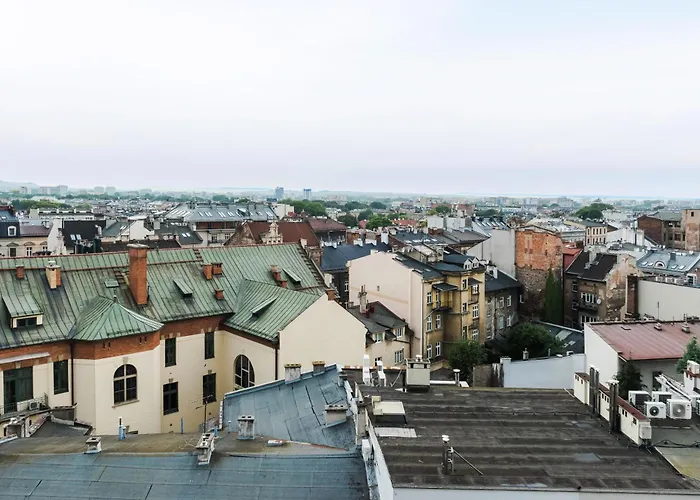 Azure Haven Old Town Apartment