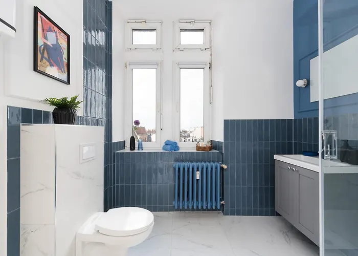 Azure Haven Old Town