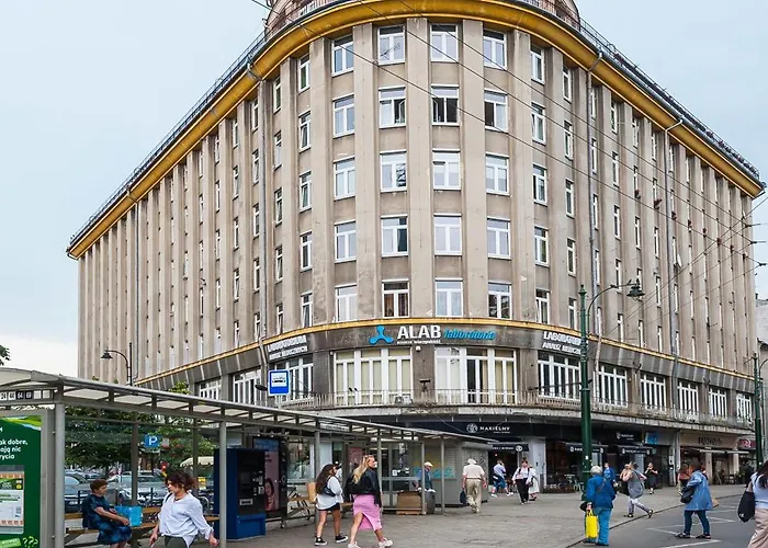 Azure Haven Old Town Apartment *